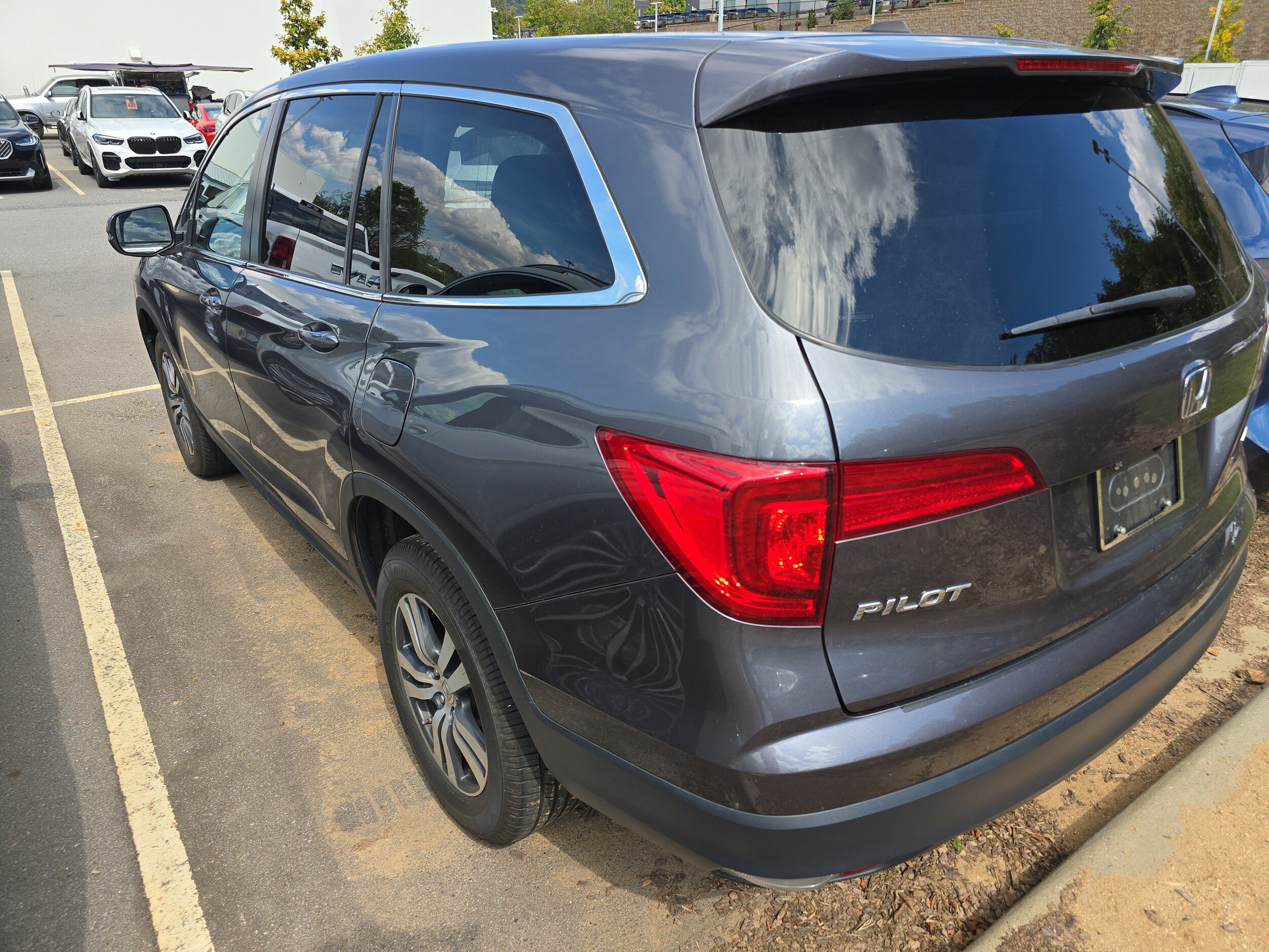 Used 2016 Honda Pilot EX-L image 3