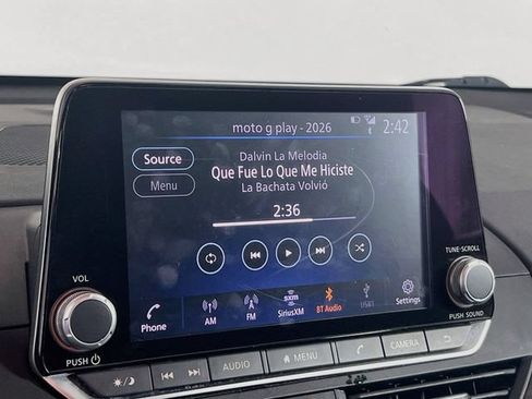 Used 2025 Nissan Altima 2.5 SV FWD image 10