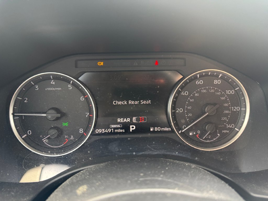 Used 2022 Mitsubishi Outlander SE AWD/4WD image 16
