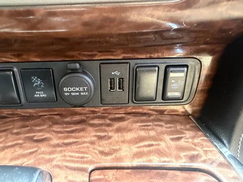 Used 2018 Nissan Armada SL w/ Premium Package image 22