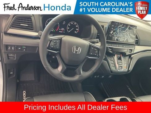New 2026 Honda Odyssey Touring image 8