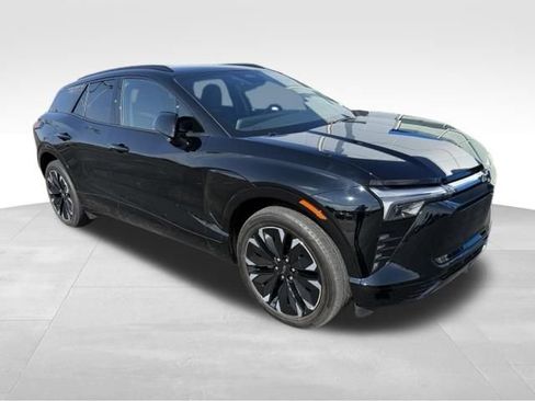 Used 2024 Chevrolet Blazer EV RS AWD/4WD image 12