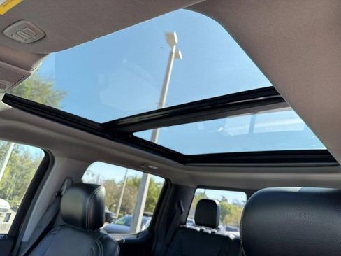 Used 2018 Ford F150 Lariat w/ Equipment Group 502A Luxury image 32