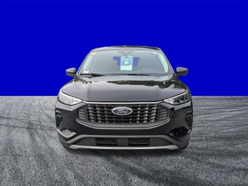 Certified 2023 Ford Escape Active FWD image 9