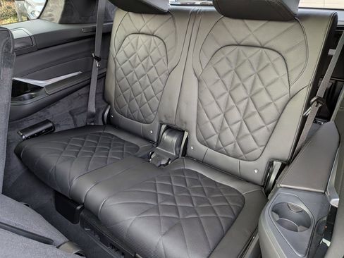 New 2026 BMW X7 xDrive40i w/ M Sport Package image 34