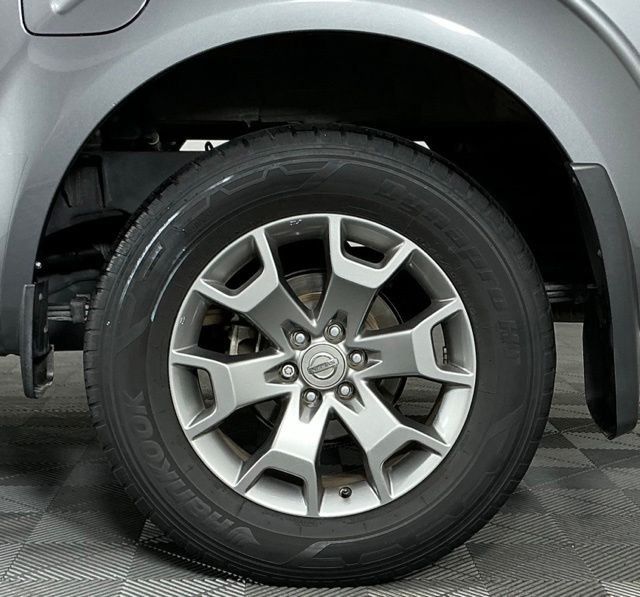 Used 2021 Nissan Frontier SV AWD/4WD image 10