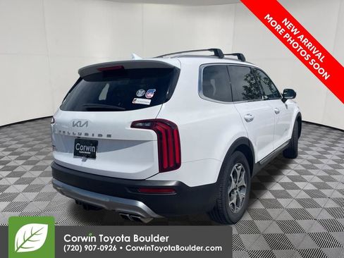 Used 2022 Kia Telluride EX w/ Towing Package AWD/4WD image 7