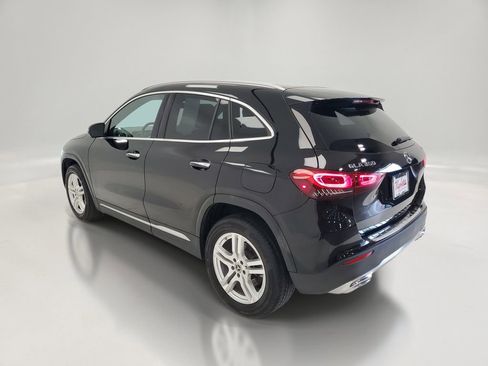 Used 2022 Mercedes-Benz GLA 250 4MATIC image 4