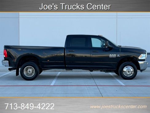 Used 2017 RAM 3500 Tradesman w/ Chrome Appearance Group image 9