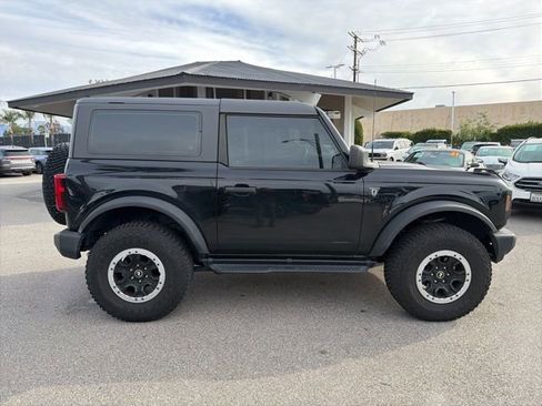 Used 2023 Ford Bronco 2-Door w/ Sasquatch Package image 8