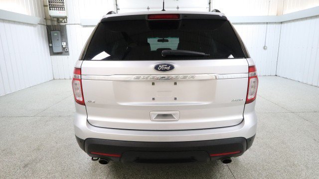 Used 2014 Ford Explorer XLT AWD/4WD image 8