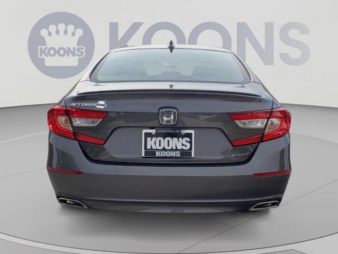 Used 2019 Honda Accord Sport image 10