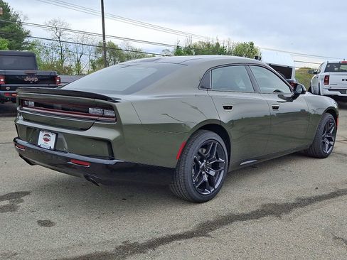 New 2026 Dodge Charger R/T AWD/4WD image 4