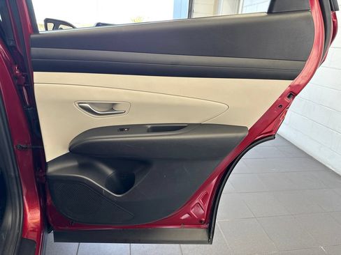 Used 2025 Hyundai Tucson SEL FWD image 46