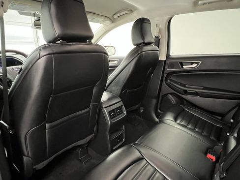 Used 2024 Ford Edge SEL image 51
