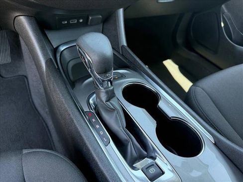 Used 2024 Chevrolet Malibu LT FWD image 14