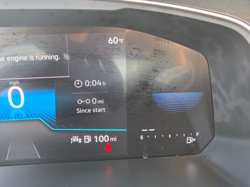 Used 2024 Volkswagen Tiguan SE R-Line image 14