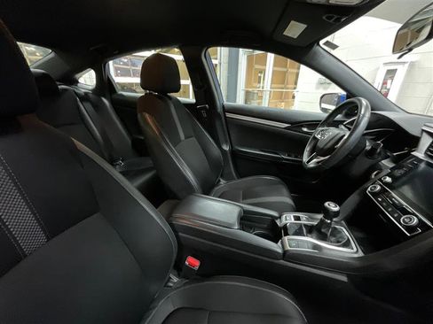Used 2020 Honda Civic Sport image 25