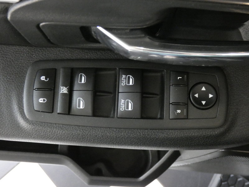 Used 2021 RAM 1500 Warlock AWD/4WD image 19