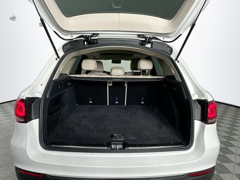 Used 2022 Mercedes-Benz GLC 300 image 25