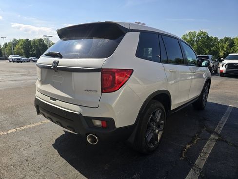 Used 2023 Honda Passport EX-L image 4