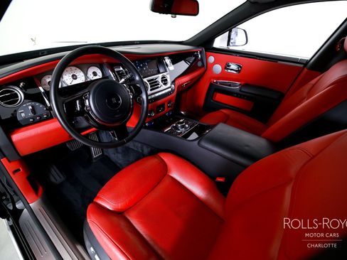 Used 2019 Rolls-Royce Ghost RWD image 4