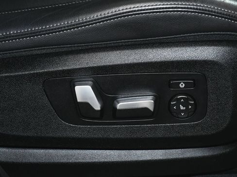 Used 2020 BMW X5 xDrive40i w/ M Sport Package AWD/4WD image 58