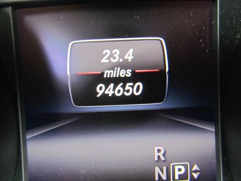 Used 2014 Mercedes-Benz ML 350 4MATIC image 23