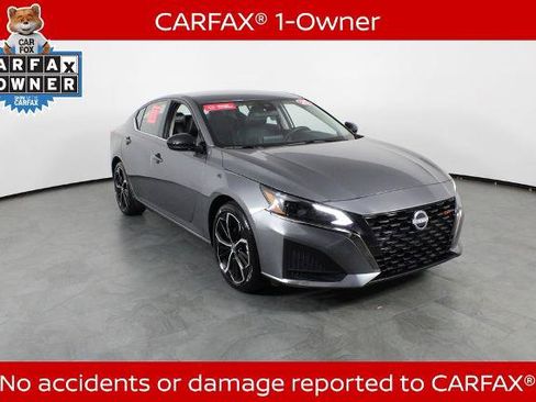 Certified 2025 Nissan Altima 2.5 SR FWD image 5