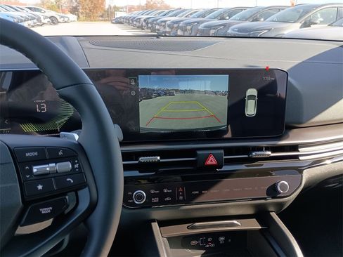 New 2026 Kia Sportage EX w/ EX Panoramic Sunroof Package image 23