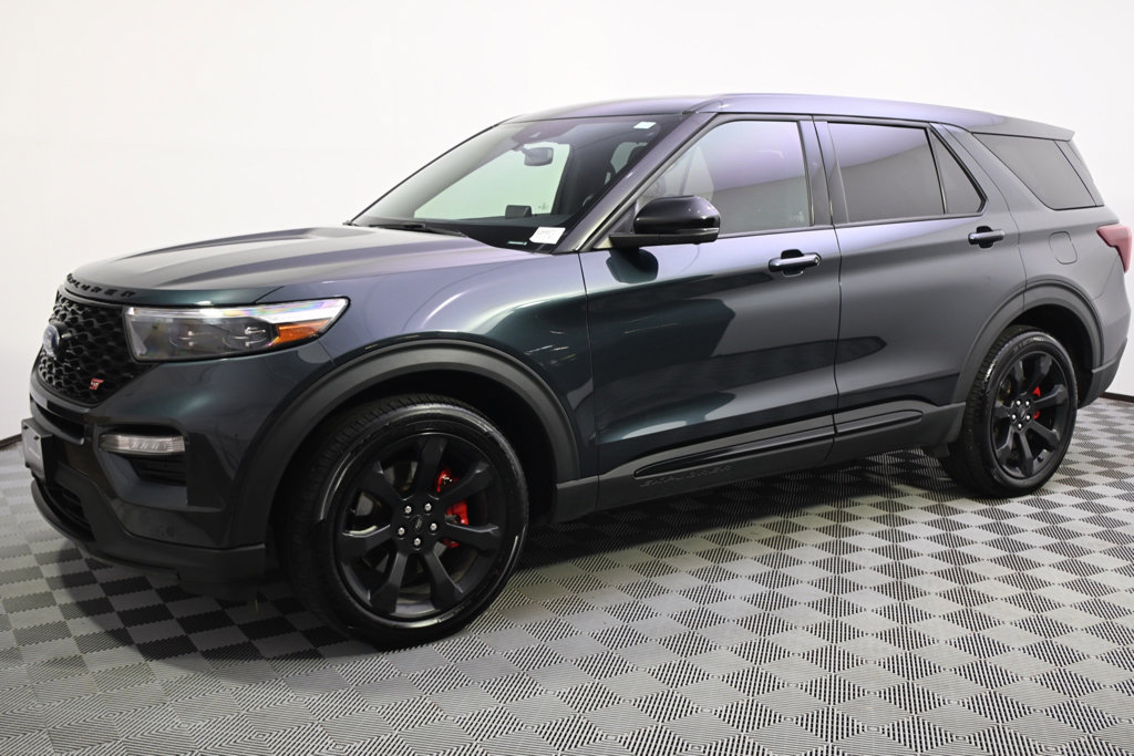 Used 2022 Ford Explorer ST w/ ST Street Pack AWD/4WD image 2