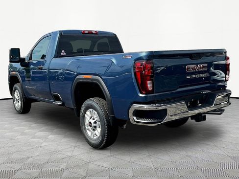 New 2026 GMC Sierra 2500 Pro w/ Convenience Package AWD/4WD image 4