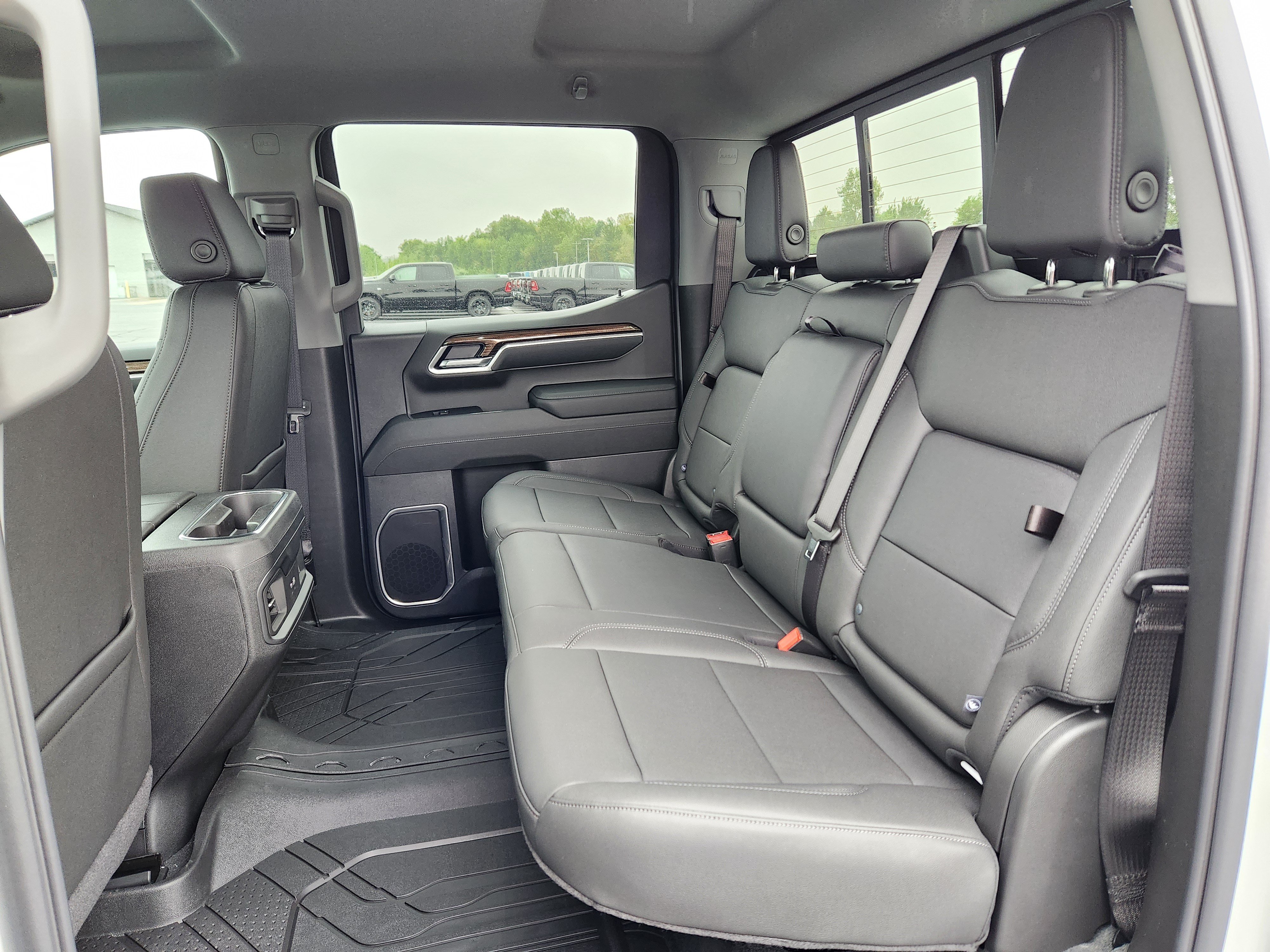 New 2026 Chevrolet Silverado 1500 RST w/ Convenience Package II AWD/4WD image 8