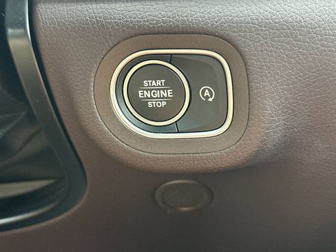 Certified 2022 Mercedes-Benz GLE 350 w/ Premium Package image 26