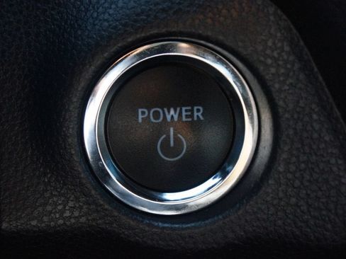 Used 2023 Toyota RAV4 XSE AWD/4WD image 9