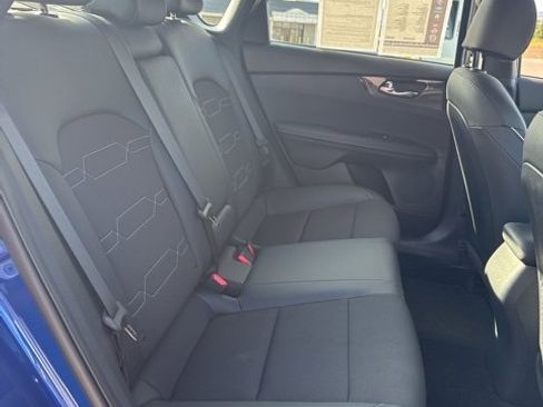 Used 2024 Kia Forte GT-Line w/ GT-Line Premium Package image 15