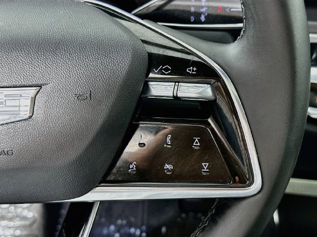 Used 2024 Cadillac Lyriq Tech AWD/4WD image 22