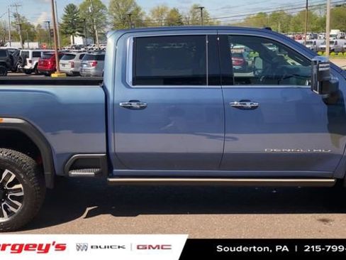 New 2026 GMC Sierra 2500 Denali Ultimate w/ Max Trailering Package image 10