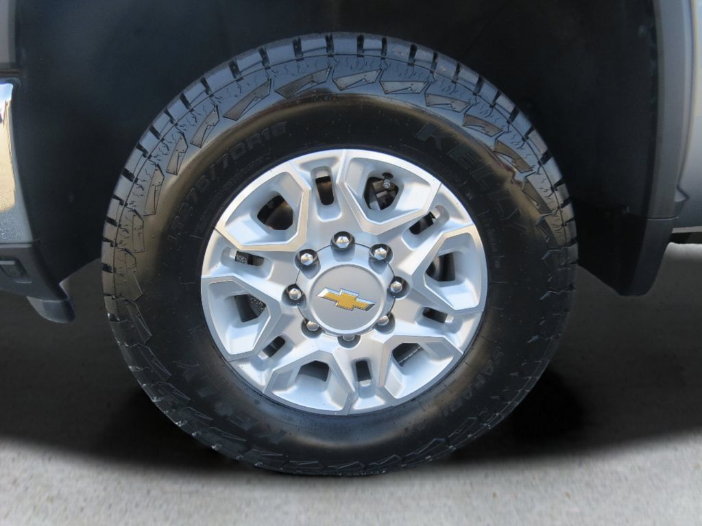 Certified 2025 Chevrolet Silverado 2500 LTZ w/ LTZ Convenience Package AWD/4WD image 12