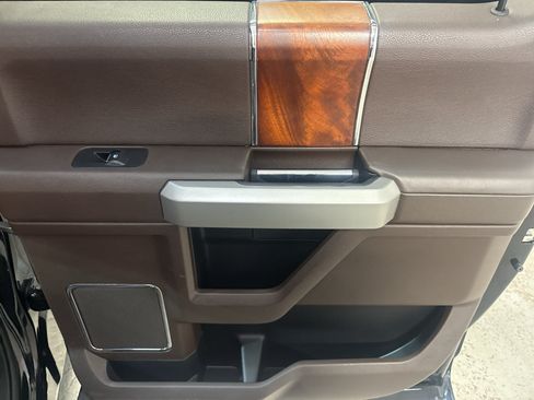Used 2018 Ford F150 King Ranch w/ Equipment Group 601A Luxury AWD/4WD image 25