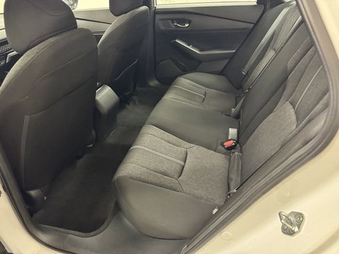 Used 2024 Honda Accord Sport image 29