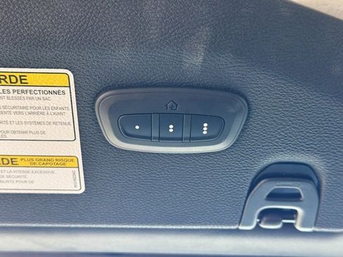 Used 2021 Jeep Wrangler Unlimited Sahara image 23