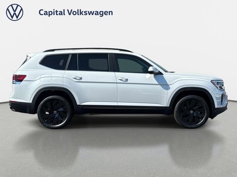 New 2026 Volkswagen Atlas SE FWD image 4