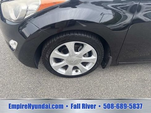 Used 2012 Hyundai Elantra Limited FWD image 10