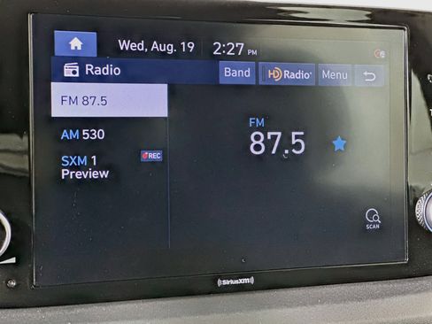 Used 2021 Hyundai Santa Fe SEL FWD image 21