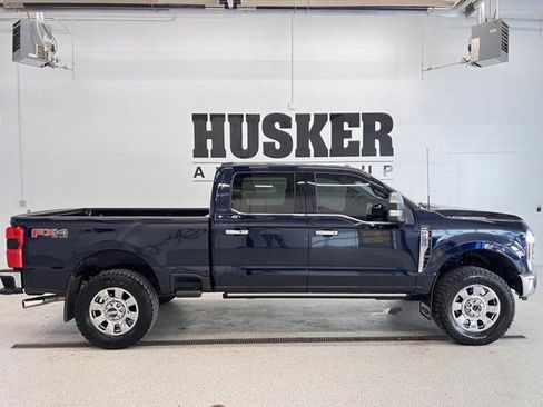 Used 2024 Ford F250 Lariat w/ Chrome Package image 2