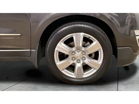 Used 2016 Chevrolet Traverse LTZ AWD/4WD image 21