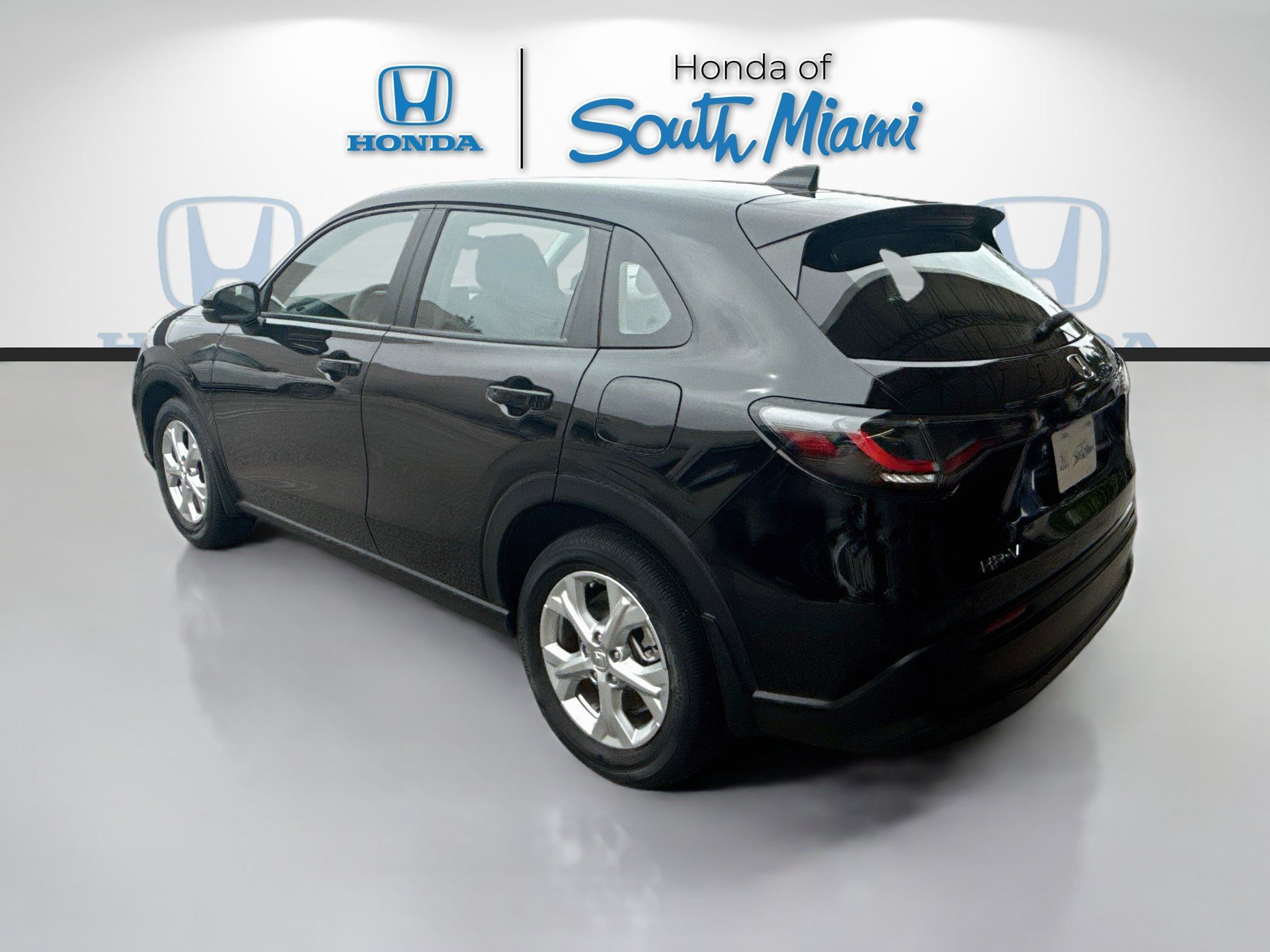 Certified 2025 Honda HR-V LX image 5