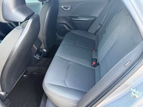 Used 2025 Kia K4 FWD image 31