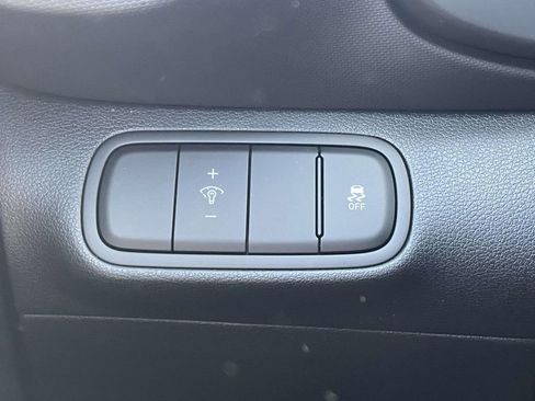 New 2026 Hyundai Venue SE image 17